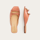 Trudy Slides, apricot gloss